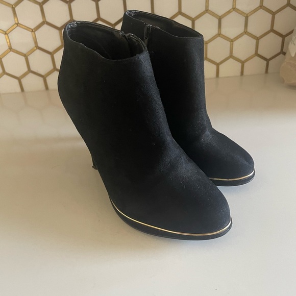 Ankle Faux Suede Stiletto Heel Zipper Boots Size 7.5 Goth Romantic Goth Grunge - Picture 4 of 13